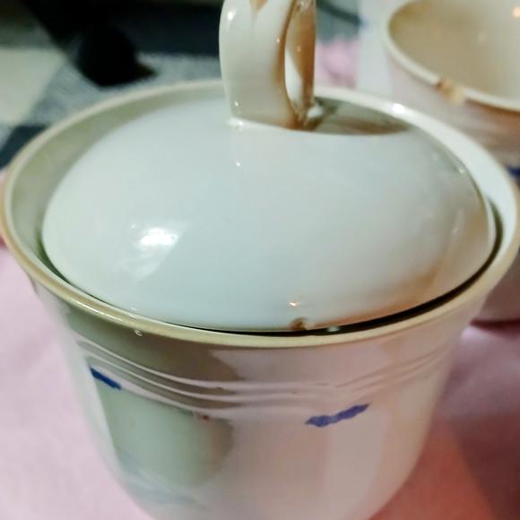 Newcor Stoneware Partial Set Or Replacement Pieces - Picture 12 of 16